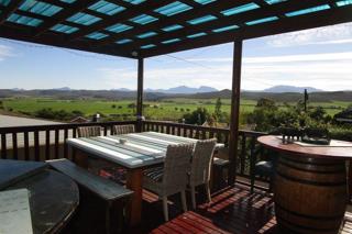 4 Bedroom Property for Sale in Fraaiuitsig Western Cape